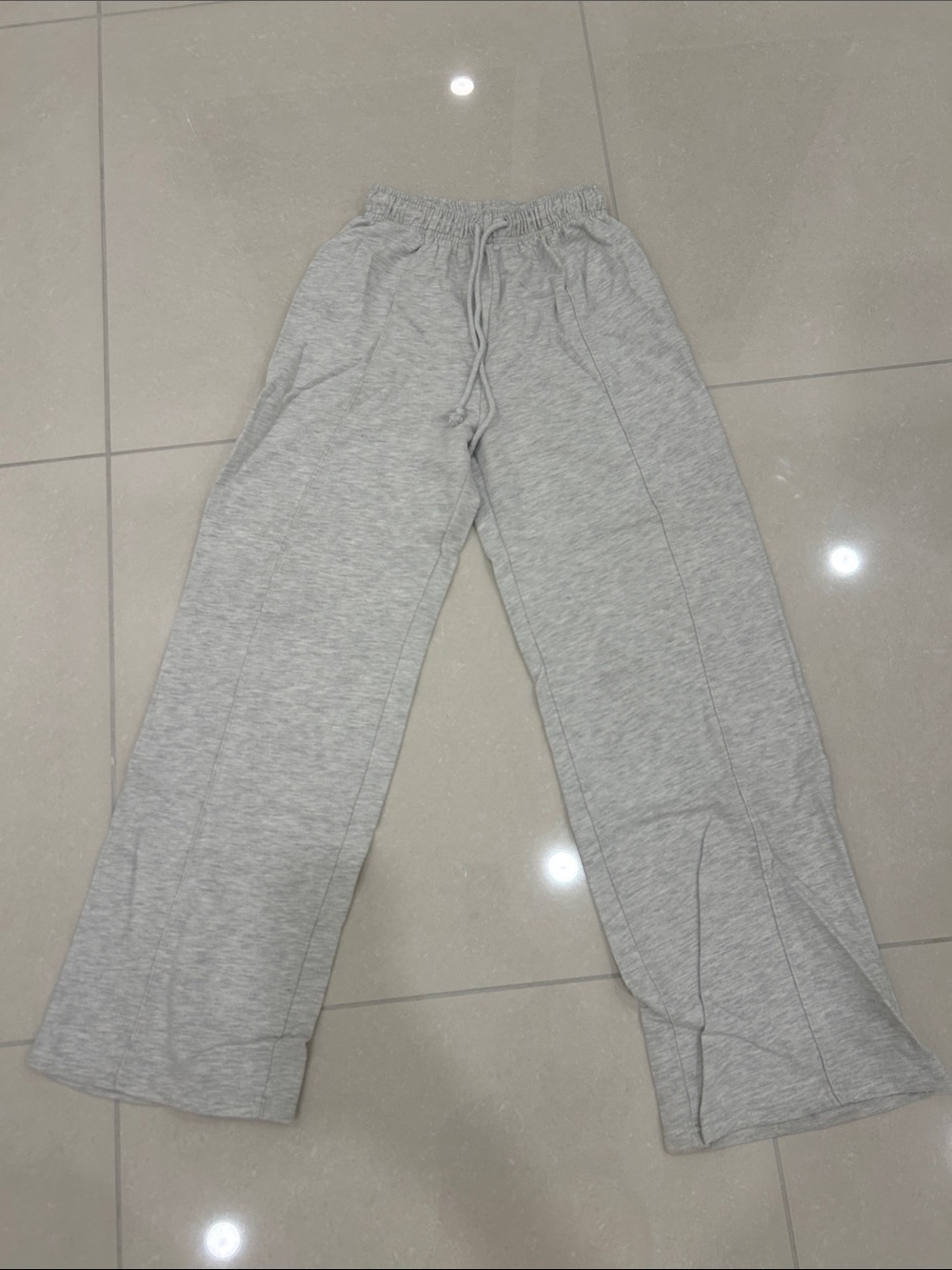 Zara Light Gray Wide-Leg Drawstring Sweatpants